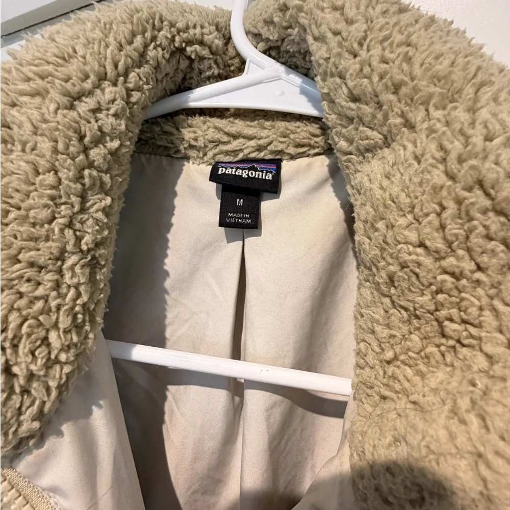 Patagonia Women's Los Gatos fleece vest size medium - Picture 4 of 5